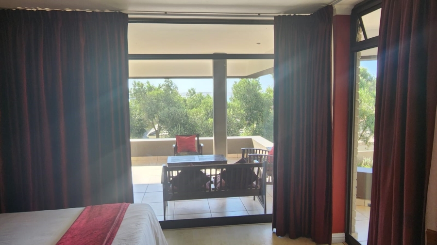 To Let 1 Bedroom Property for Rent in Myburgh Park Western Cape